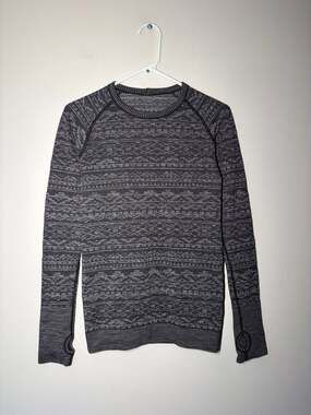 Lululemon Rest Less Pullover Long Sleeve in Aztec Geo Black Grey